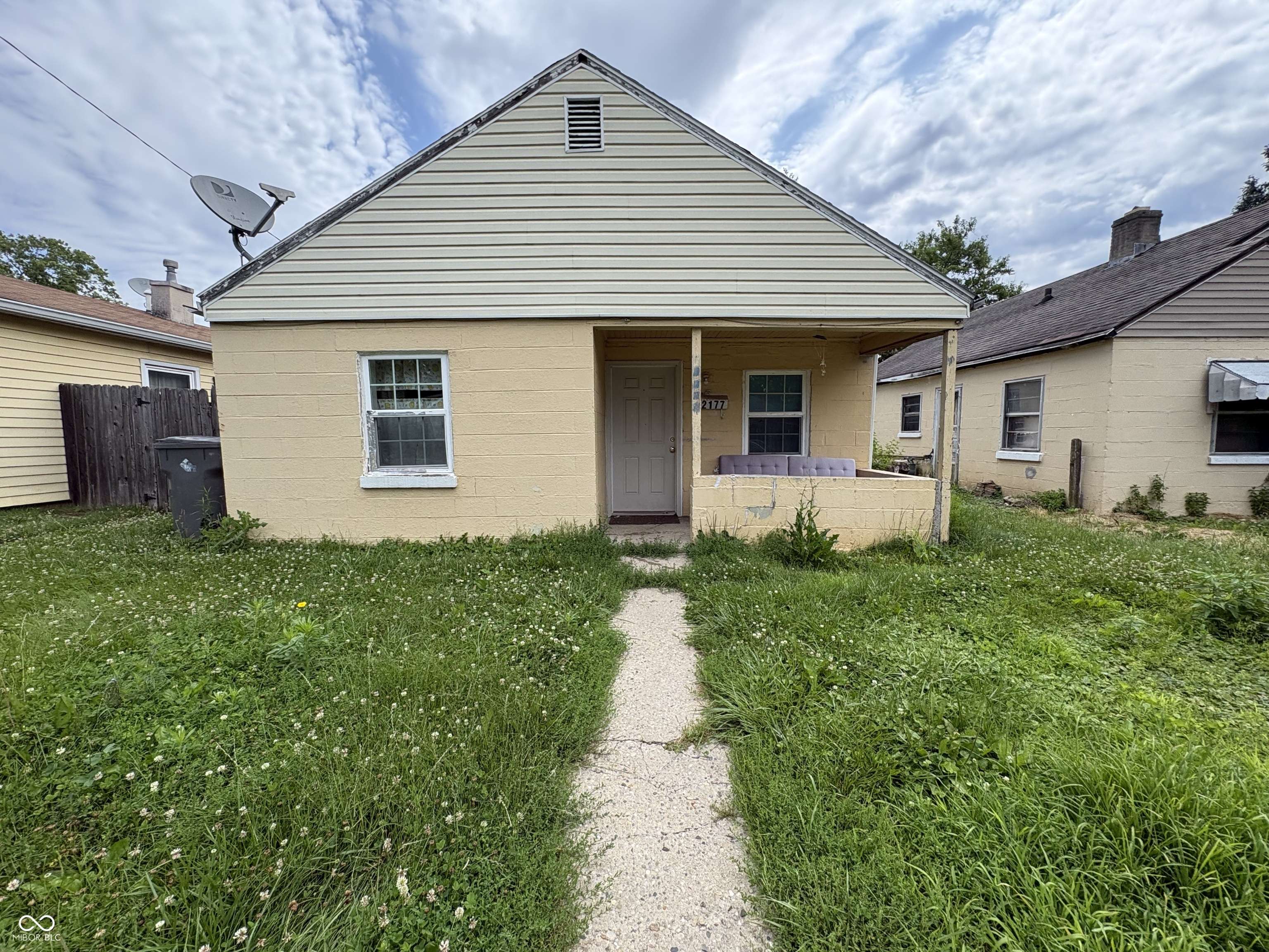 2177 Gent ST, Indianapolis, IN 46202