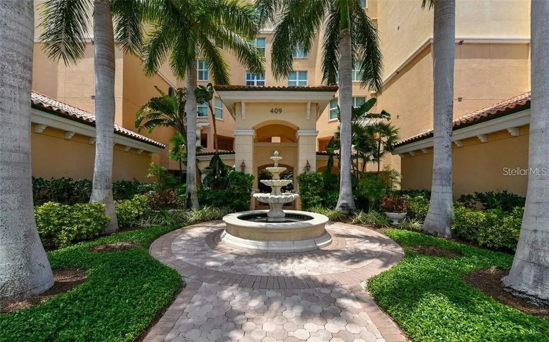 409 N POINT RD #802, Osprey, FL 34229