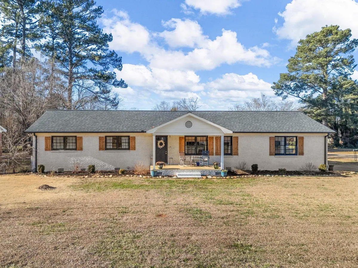 3998 Dale Ct, Boiling Springs, SC 29316
