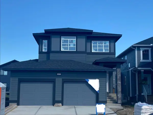 716 Mandalay BLVD, Carstairs, AB T0M0N0