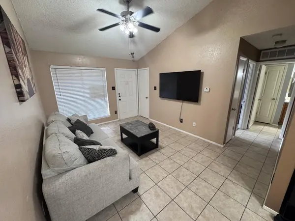 1015 E Yager LN #172, Austin, TX 78753