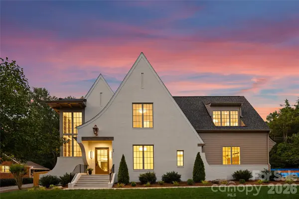 236 Wingrave DR, Charlotte, NC 28270