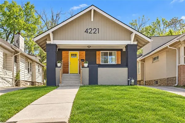 4221 Prospect AVE, Kansas City, MO 64130