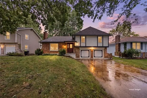 508 Mark LN, Belton, MO 64012