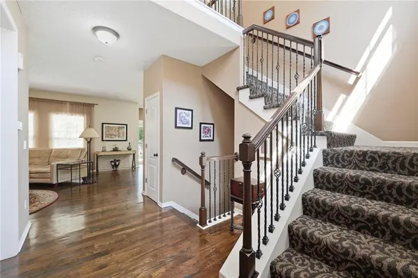 17744 W 159th TER, Olathe, KS 66062