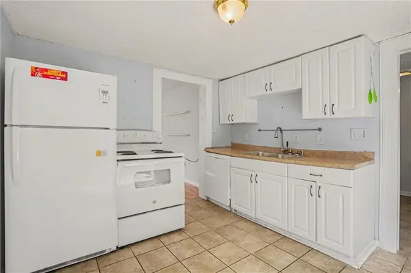 7811 SUMMIT ST, Kansas City, MO 64114