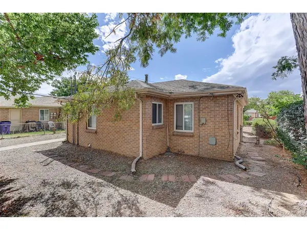 2308 Newport, Denver, CO 80207