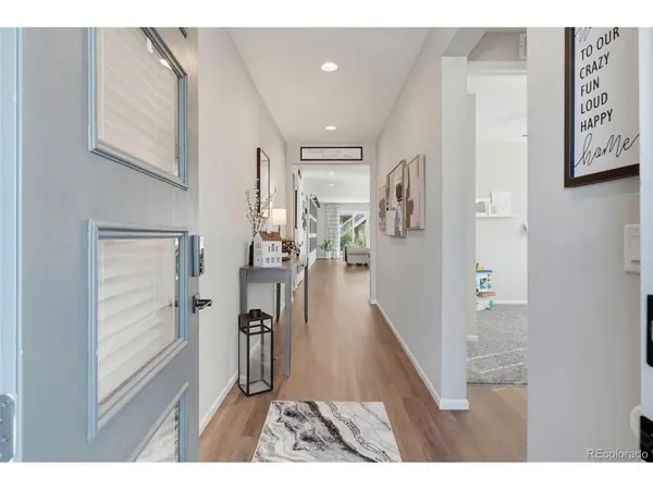 22622 E Narrowleaf, Aurora, CO 80016