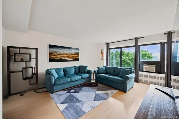 33-65 14th ST #5A, Astoria, NY 11106