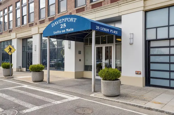 25 Leroy PL #PH7, New Rochelle, NY 10805