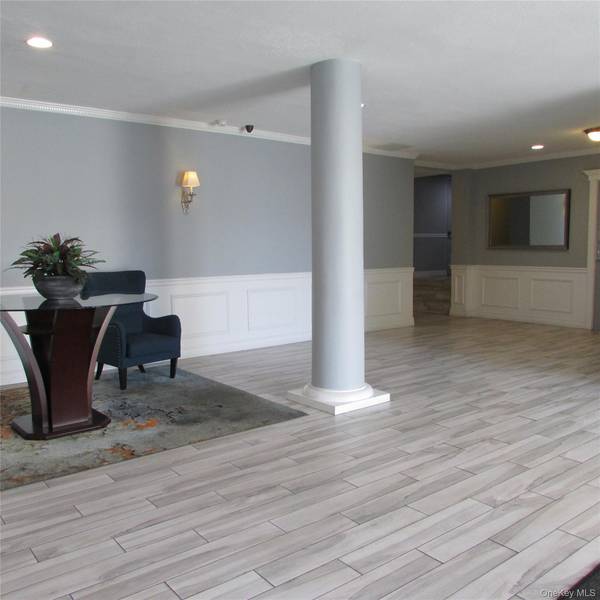 315 Atlantic AVE #2A, East Rockaway, NY 11518