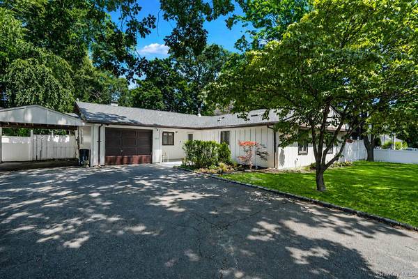 1011 Old Town RD, Coram, NY 11727