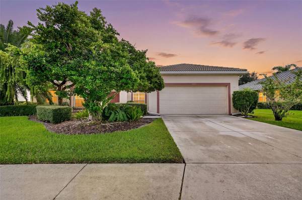 1322 WESTERN PINE CIR, Sarasota, FL 34240