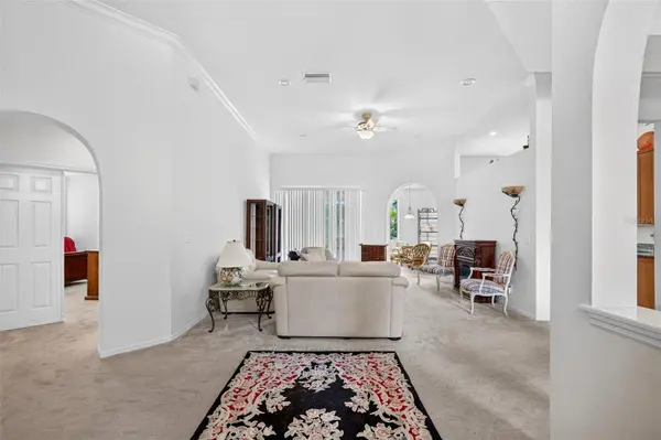 1322 WESTERN PINE CIR, Sarasota, FL 34240