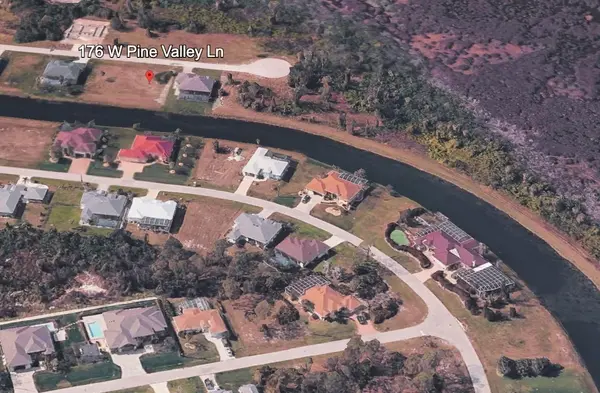 176 W PINE VALLEY LN, Rotonda West, FL 33947