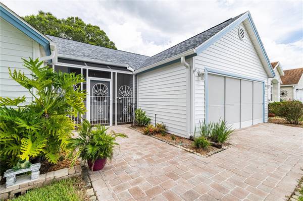 1009 LA MESA LN, Lady Lake, FL 32159