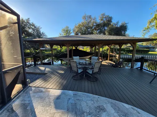 5370 WHISPERING PINE CIR, St Cloud, FL 34771