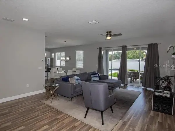 3855 S FERN CREEK AVE, Orlando, FL 32806