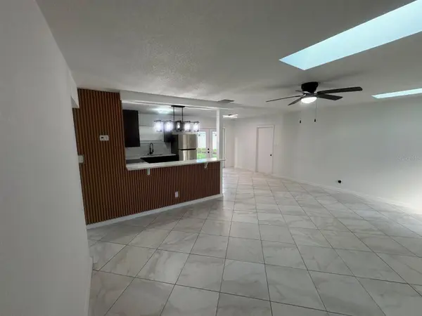 4401 SHORE ACRES BLVD NE, St Petersburg, FL 33703
