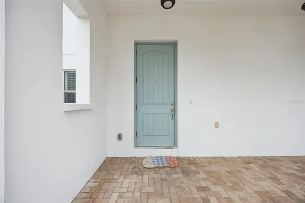 8866 BISMARCK PALM DR, Winter Garden, FL 34787
