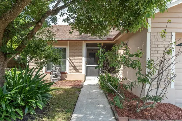 10833 LIVINGSTON DR, New Port Richey, FL 34654
