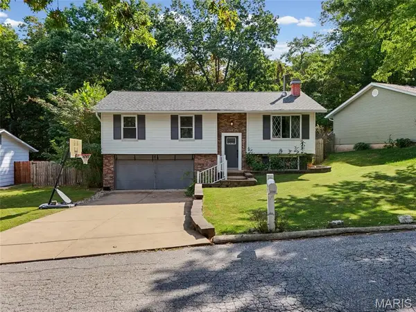 2117 Ayrshire CT, Imperial, MO 63052