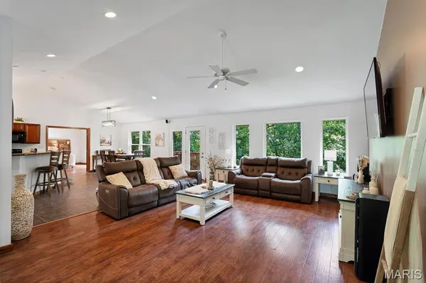7008 Fawn Woods DR, House Springs, MO 63051