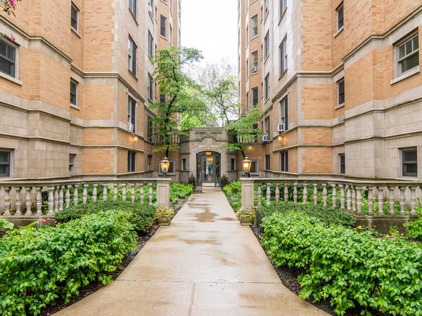 609 W Stratford PL #6D, Chicago, IL 60657
