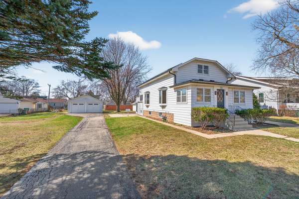 156 Wille AVE, Wheeling, IL 60090