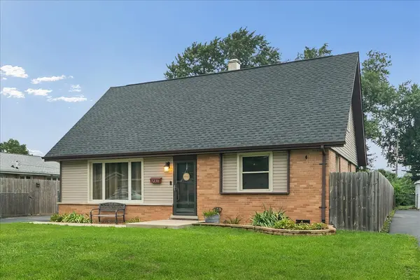 5230 Pleasant LN, Crestwood, IL 60418