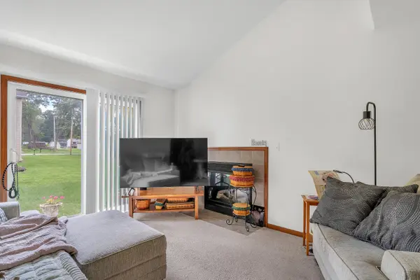 1227 W Porter Avenue #1217, Chesterton, IN 46304