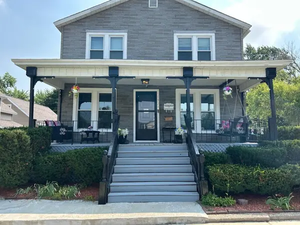 1924 Manhattan ST, Michigan City, IN 46360