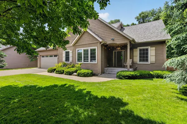 24773 Cove TRL, Nisswa, MN 56468