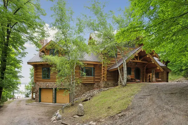 6070 PILGER AVE NW, Annandale, MN 55302