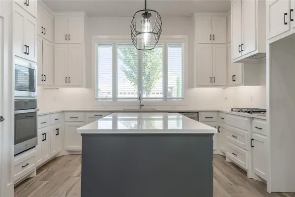 8332 NW 151st TER, Edmond, OK 73013