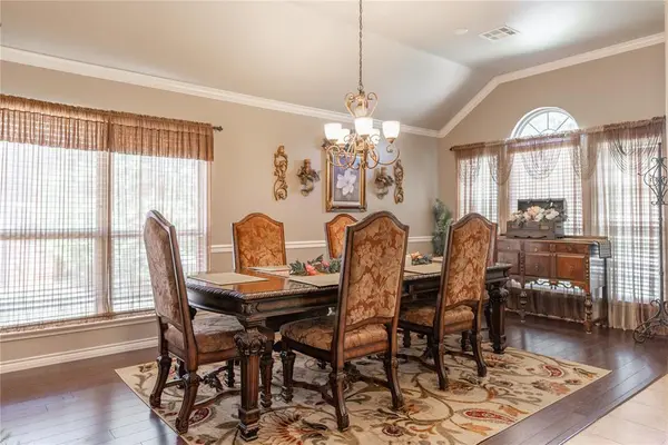 6204 NW 162nd ST, Edmond, OK 73013