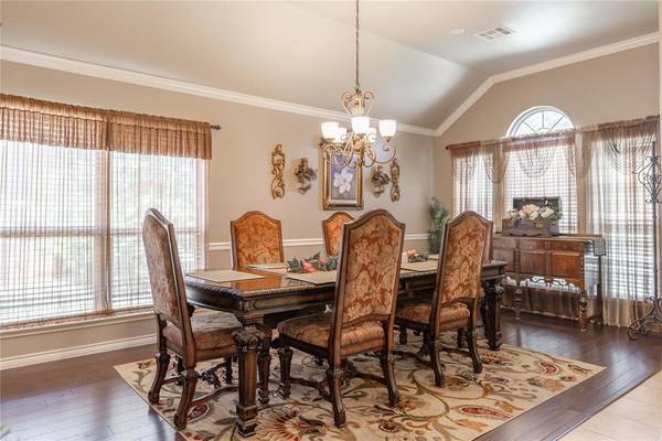 6204 NW 162nd ST, Edmond, OK 73013