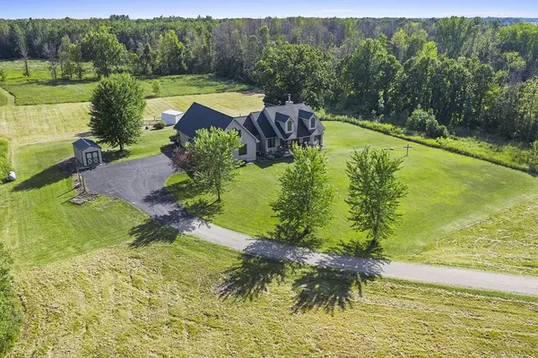 9019 GOHR RD, Krakow, WI 54137