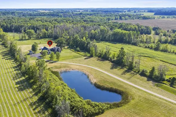9019 GOHR RD, Krakow, WI 54137