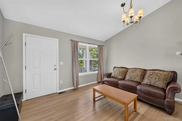 4084 S Riviera ST, Aurora, CO 80018