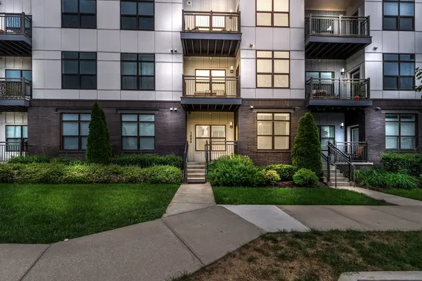 1646 54th Ave #N, Nashville, TN 37209