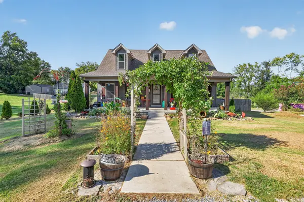 1356 Main St, Greenbrier, TN 37073