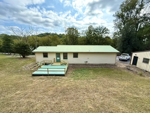 1927 Hurricane Creek Rd, Lynchburg, TN 37352