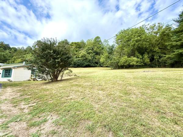 1927 Hurricane Creek Rd, Lynchburg, TN 37352