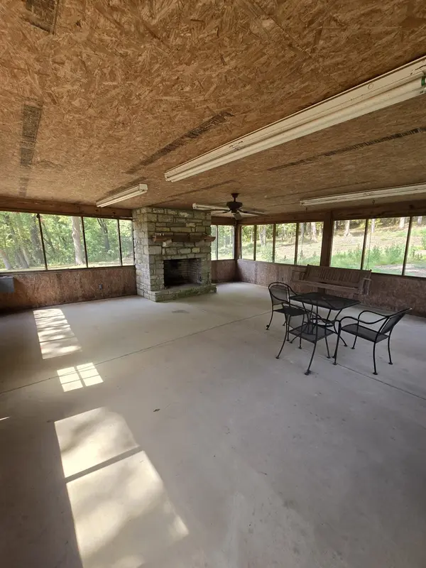 7011 Flat Creek Rd, College Grove, TN 37046