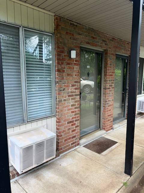 2601 Hillsboro Pike #L-5, Nashville, TN 37212