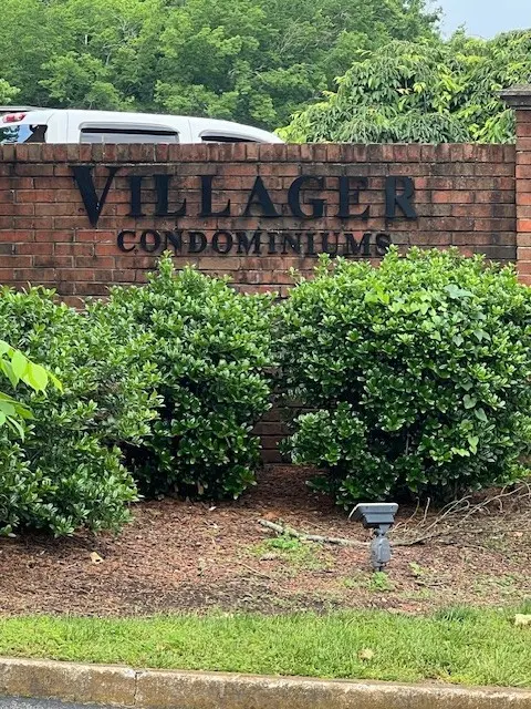 2601 Hillsboro Pike #L-5, Nashville, TN 37212