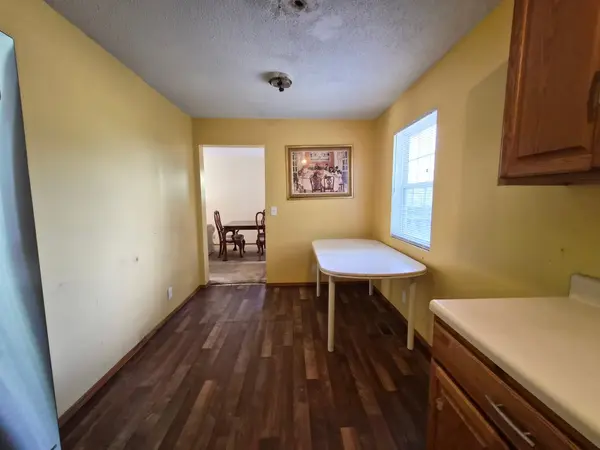 4627 Chestnut Ridge Rd, Columbia, TN 38401