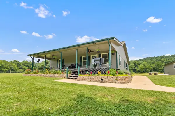 560 York Hollow Rd, Pulaski, TN 38478