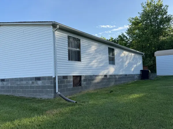 10794 Back Piney Rd, Bon Aqua, TN 37025